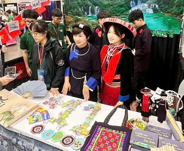 Digital transformation helps reduce information poverty in mountainous region