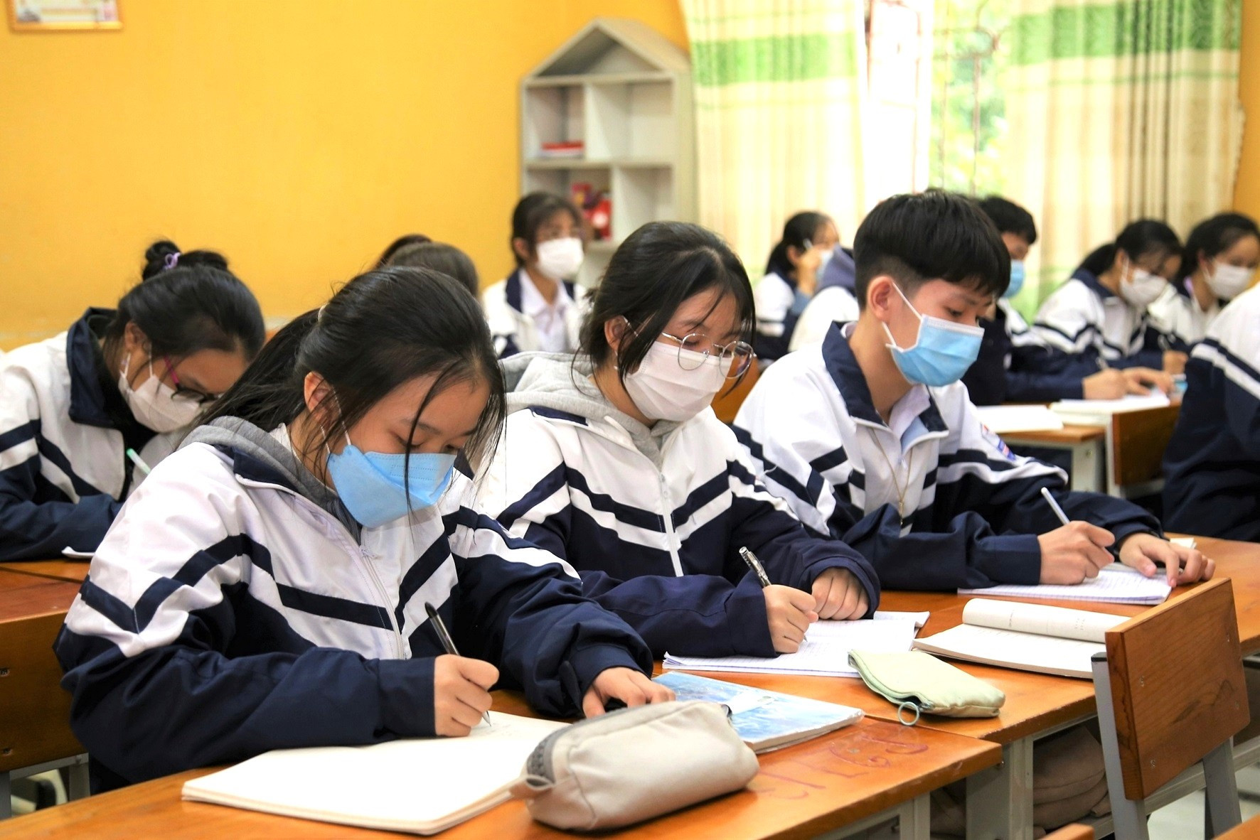 hoc sinh thcs 2 1356 1947.jpg