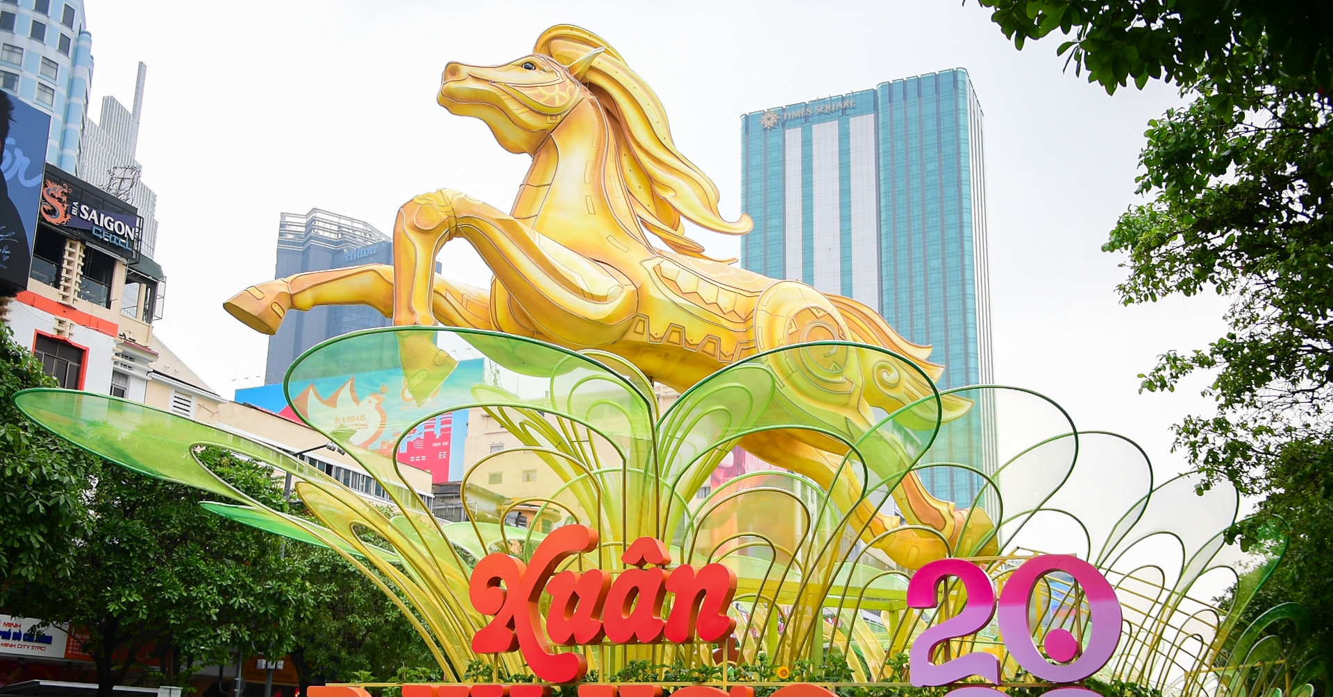 Nguyen Hue Flower Street 2026 opens with record-scale floral and digital art