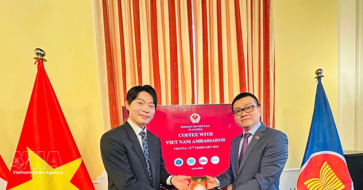 Vietnam story shared through “Coffee with the Ambassador” initiative in Austria