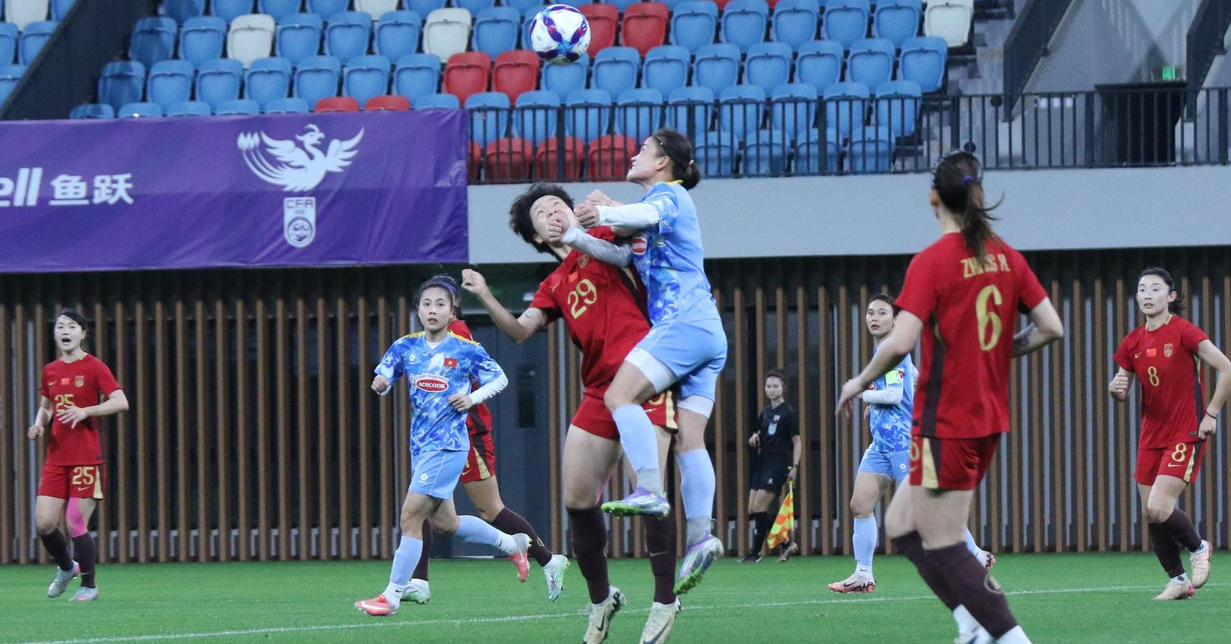 Vietnam women suffer 1-6 defeat to China ahead of Asian Cup