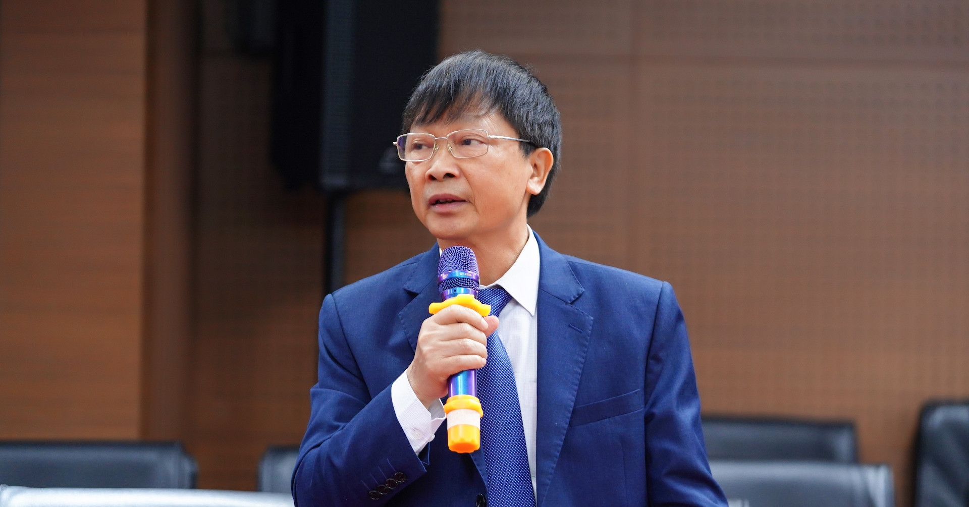 Vinaconex appoints Tran Dinh Tuan as new chairman