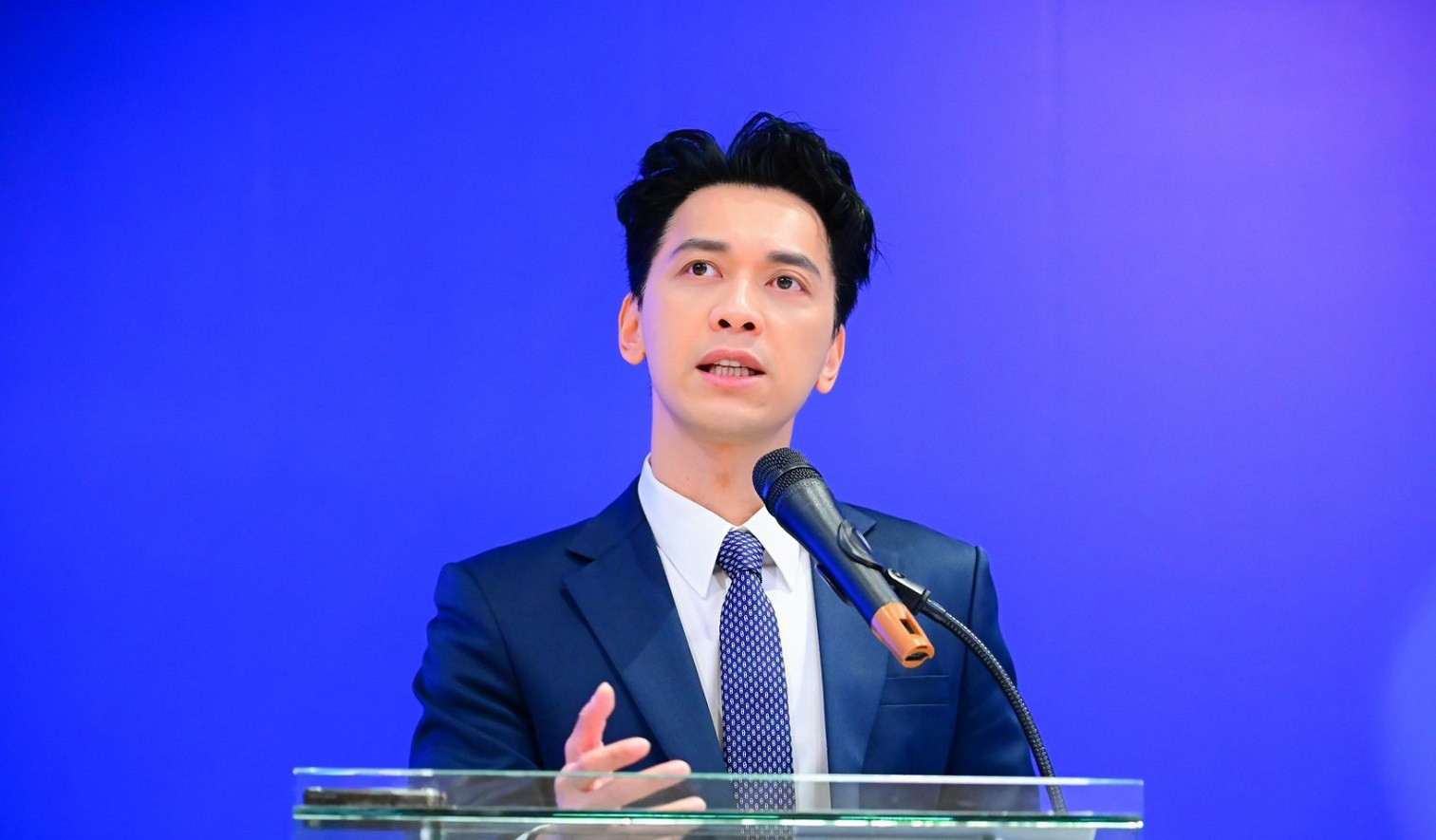 CHủ tịch ACB Trần Hùng Huy.jpg