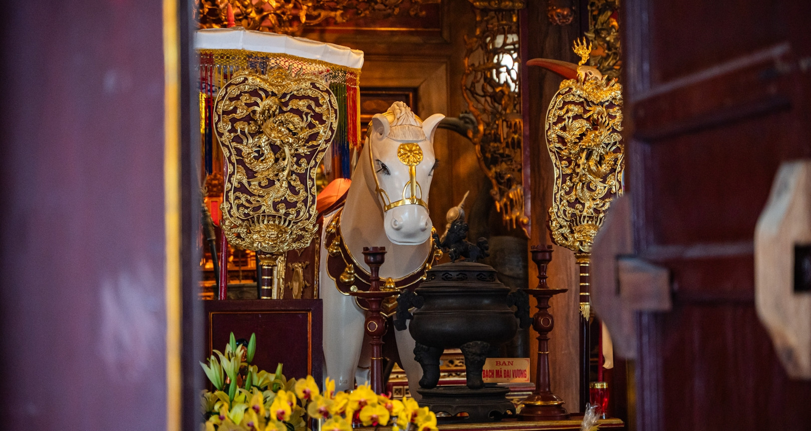 The thousand-year-old temple of the sacred white horse in Hanoi