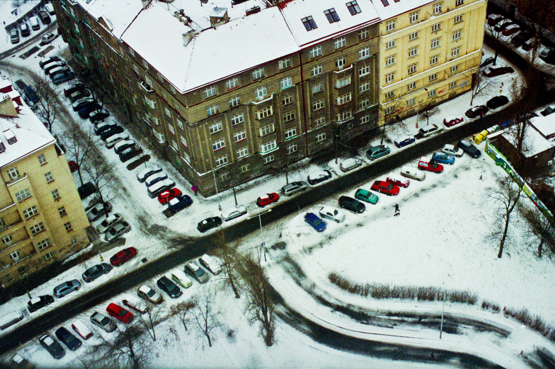 batch_Snow in Praha   Phạm Tuấn Ngọc.jpg