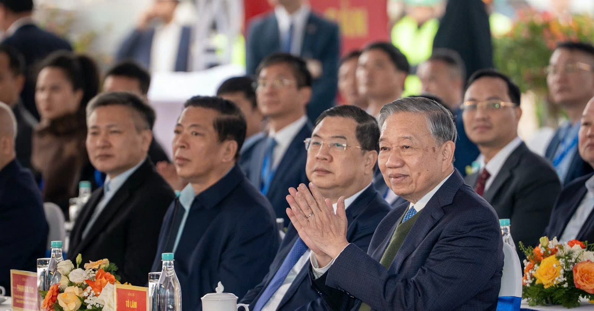 Party chief attends groundbreaking for Hanoi’s major urban overhaul
