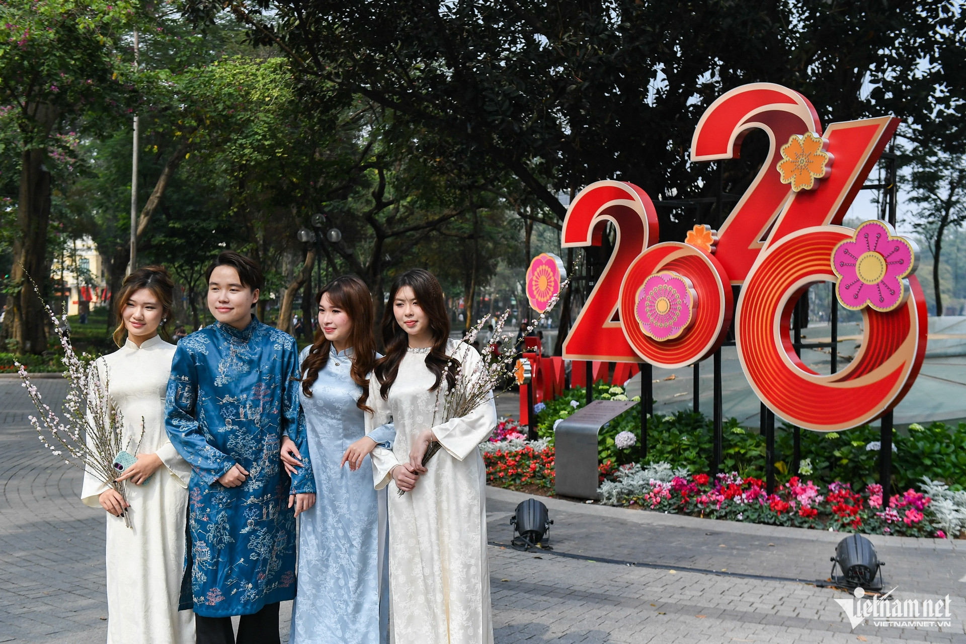 vietnamese youth9.jpg