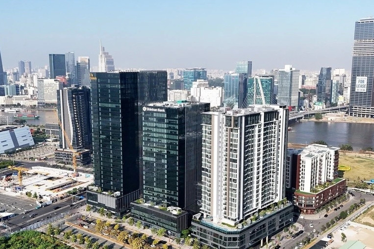 HCM City defines four pillar product groups for International Financial Centre