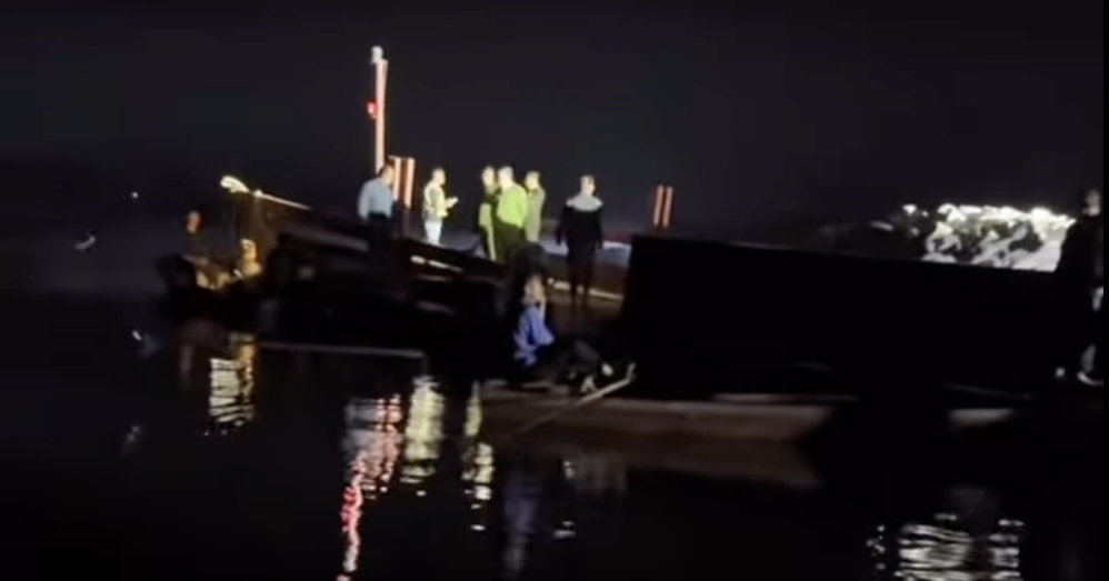 Passenger boat capsizes on Thac Ba Lake, six missing