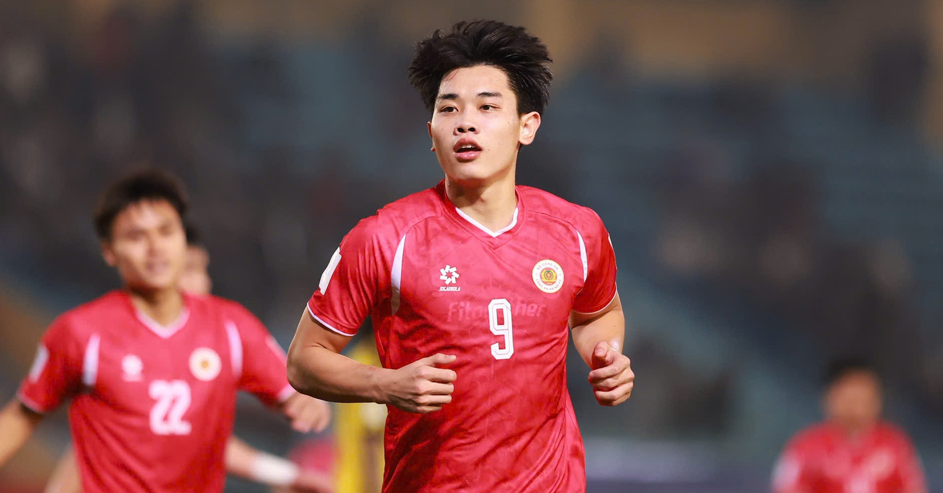 Can Dinh Bac translate Asian form into V-League goals?