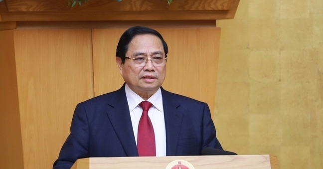 Administrative procedures must be cut to the maximum, says Prime Minister