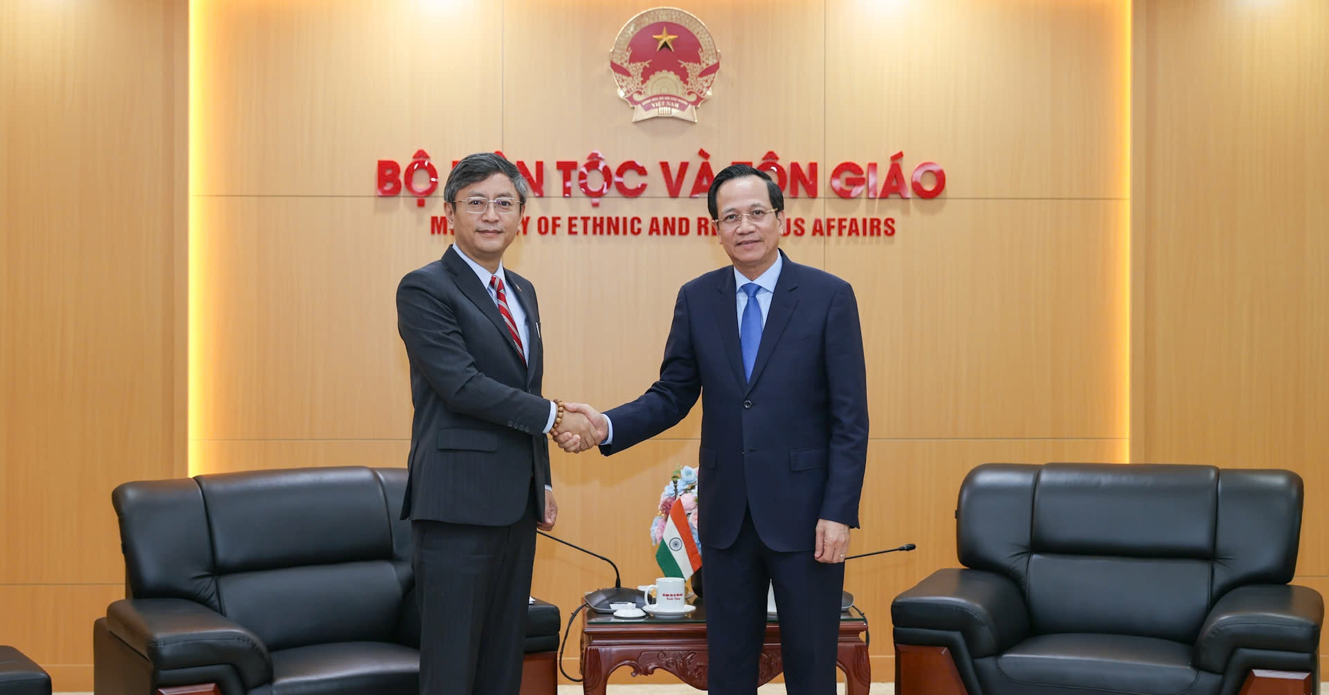 Vietnam, India look to strengthen ties through ethnic and religious dialogue