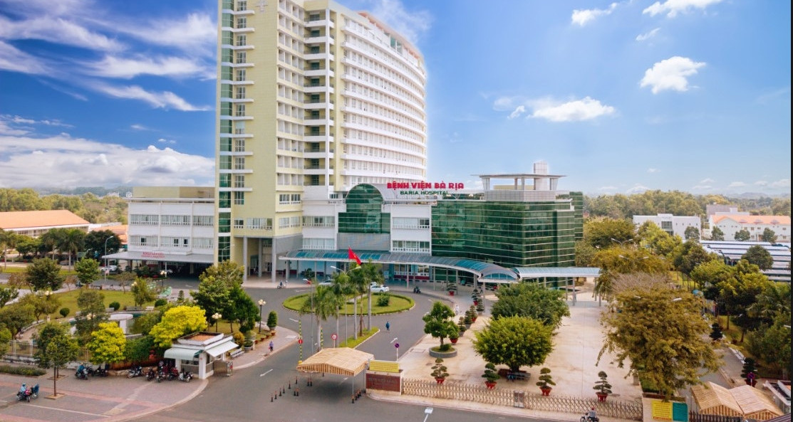 46 people hospitalized in suspected food poisoning after Tet party in HCMC