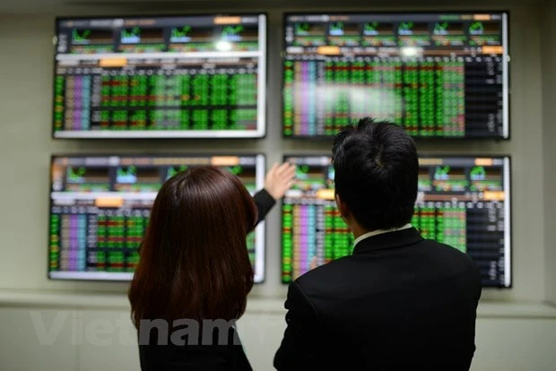 Foreign investors allowed to trade via global brokers