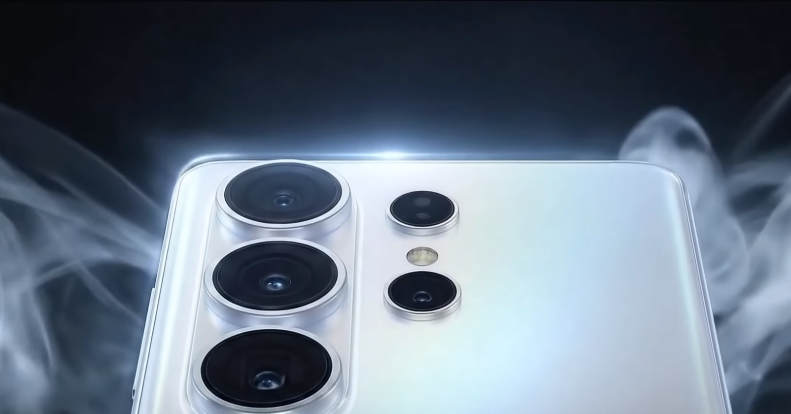 Galaxy S26 Ultra may skip Qi2 wireless charging, fans disappointed