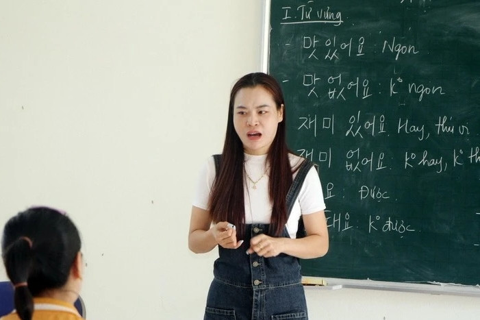 Korean media surprised by Korean-language boom in Vietnam