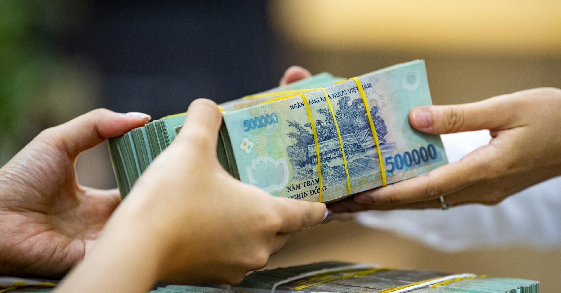 Average Tet bonus rises to 8.69 million VND per worker