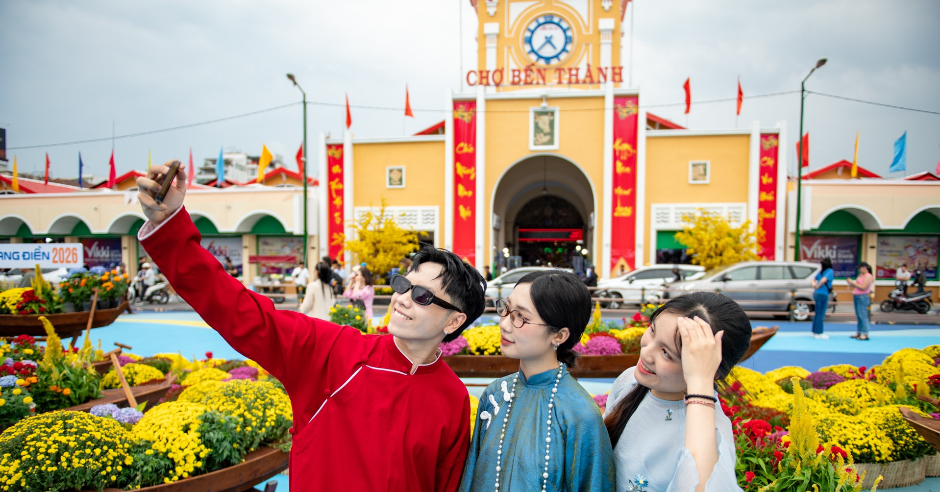 Ben Thanh Market reopens with vibrant makeover for Tet