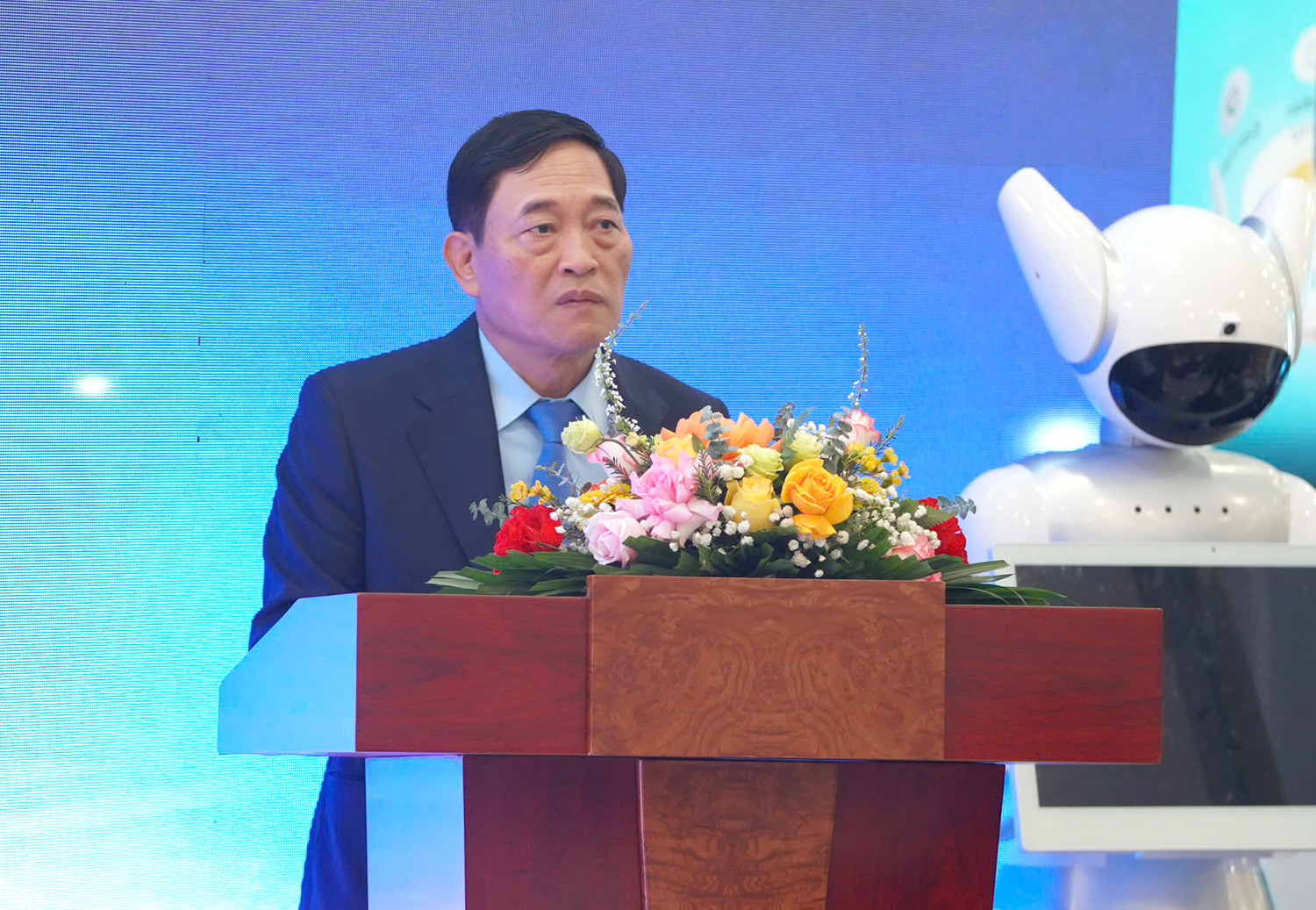 Trần Văn Tùng.jpg