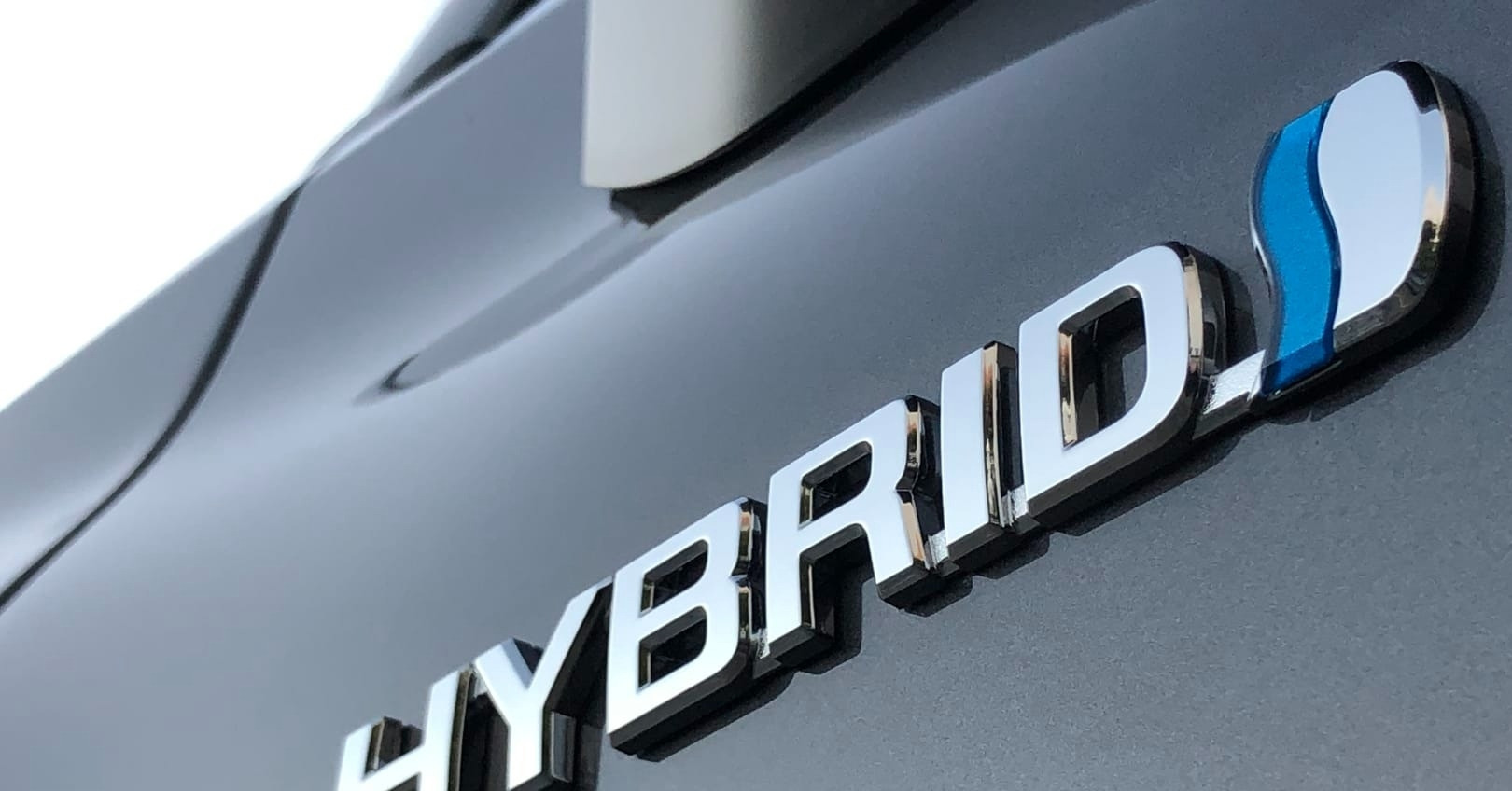 Vietnam sets fuel-efficiency benchmarks for hybrid tax incentives