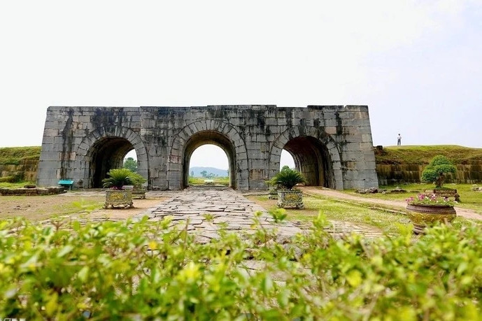 Free entry to Ho Dynasty Citadel and Lam Kinh relic site during Tet