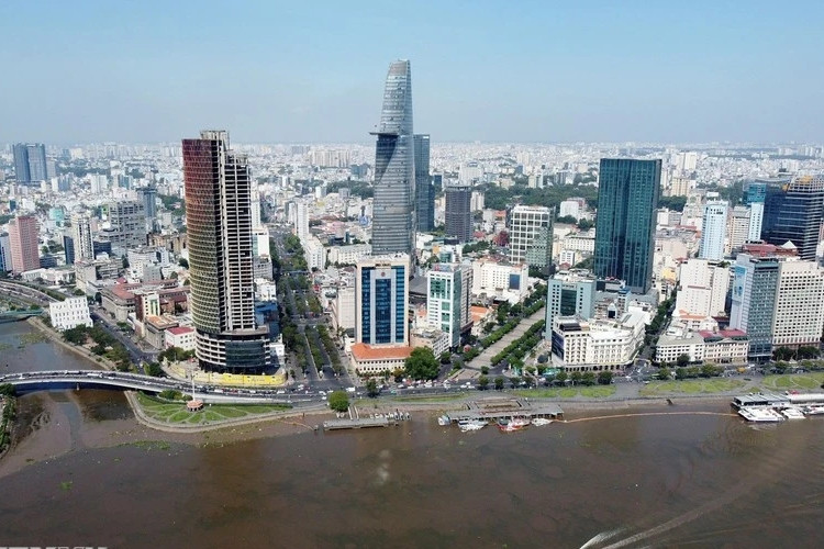 Ho Chi Minh City targets nearly 1 quadrillion VND in budget revenue in 2026