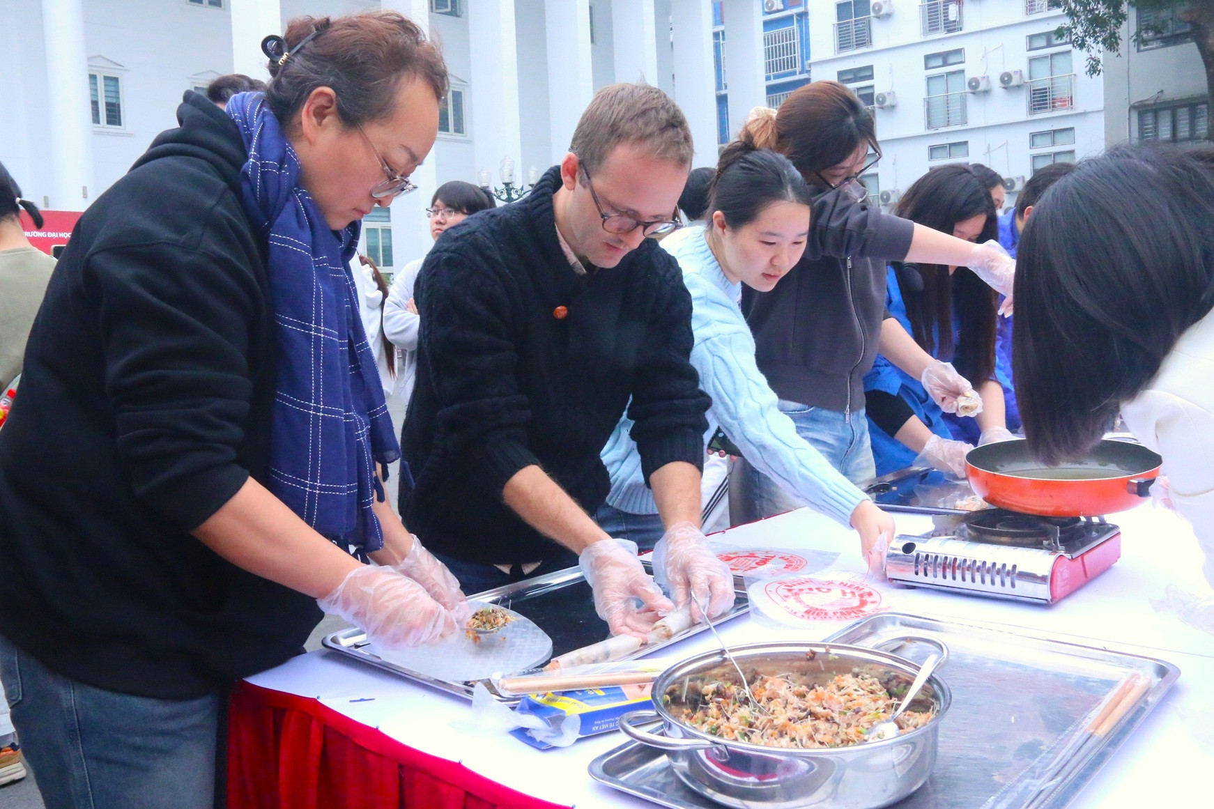 sinh viên chơi Tết (9).JPG