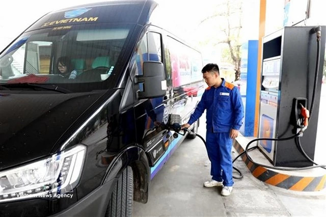 Fuel prices slashed as stabilisation fund used