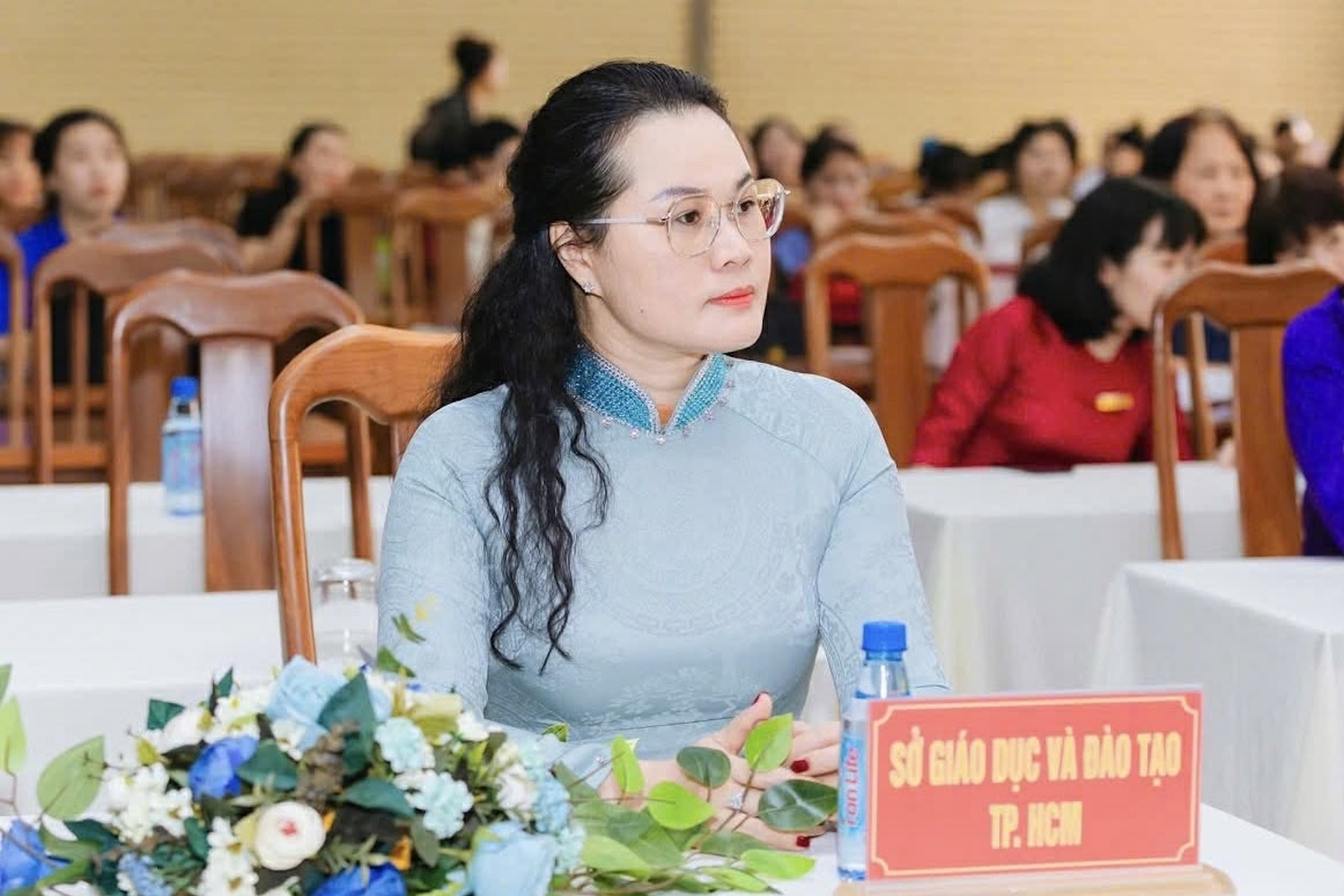 Leading female intellectuals and managers join National Assembly race