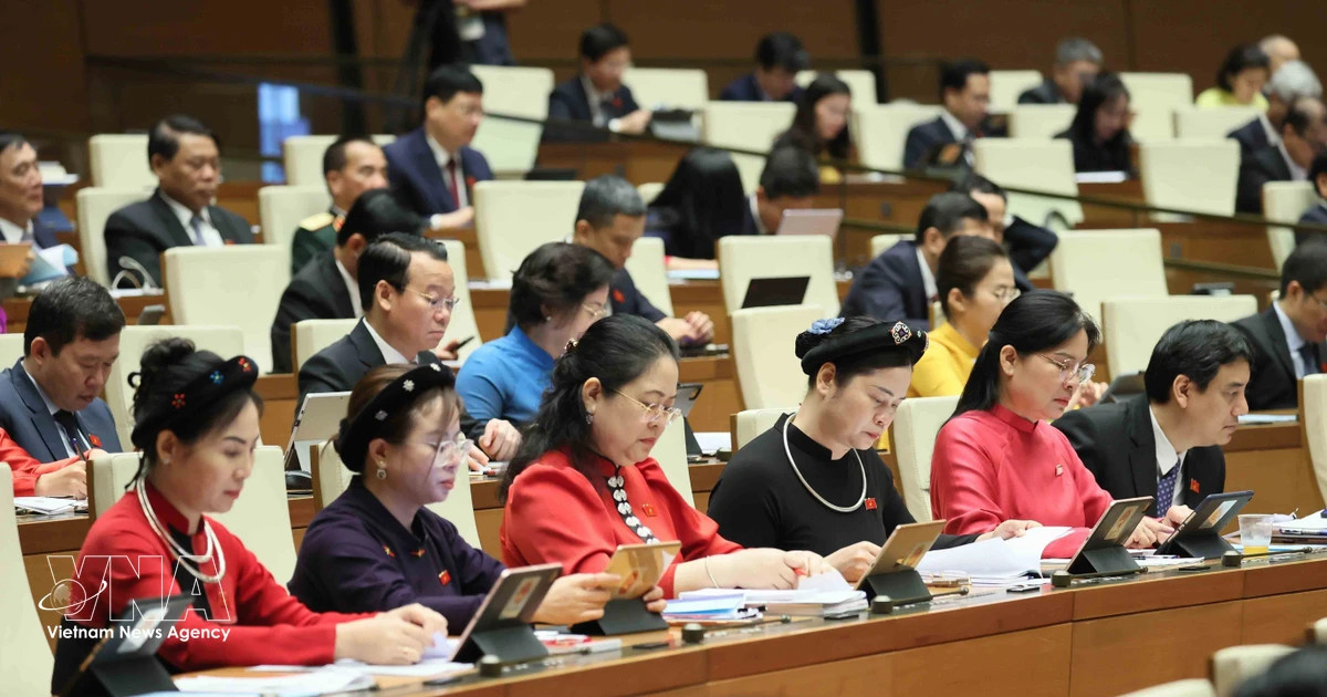 High share of female candidates for 16th NA a very positive signal