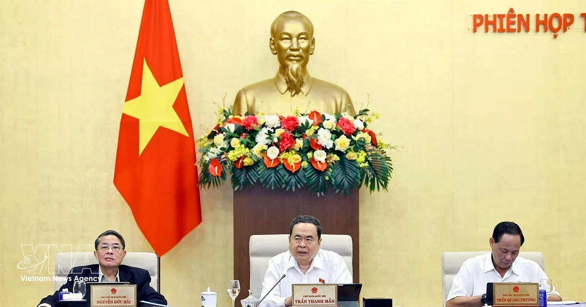 Draft law seeks to expand role, authority of overseas missions