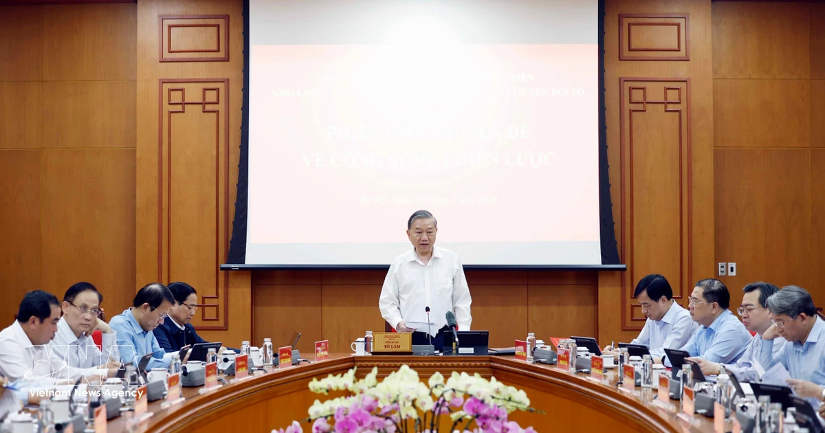 Party chief demands urgent acceleration on strategic tech push