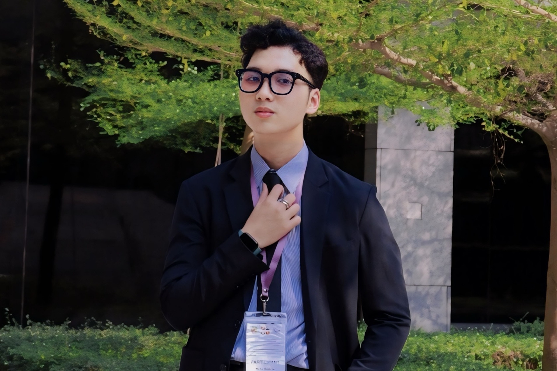 Top engineering graduate enters PhD in France after work in 8 countries