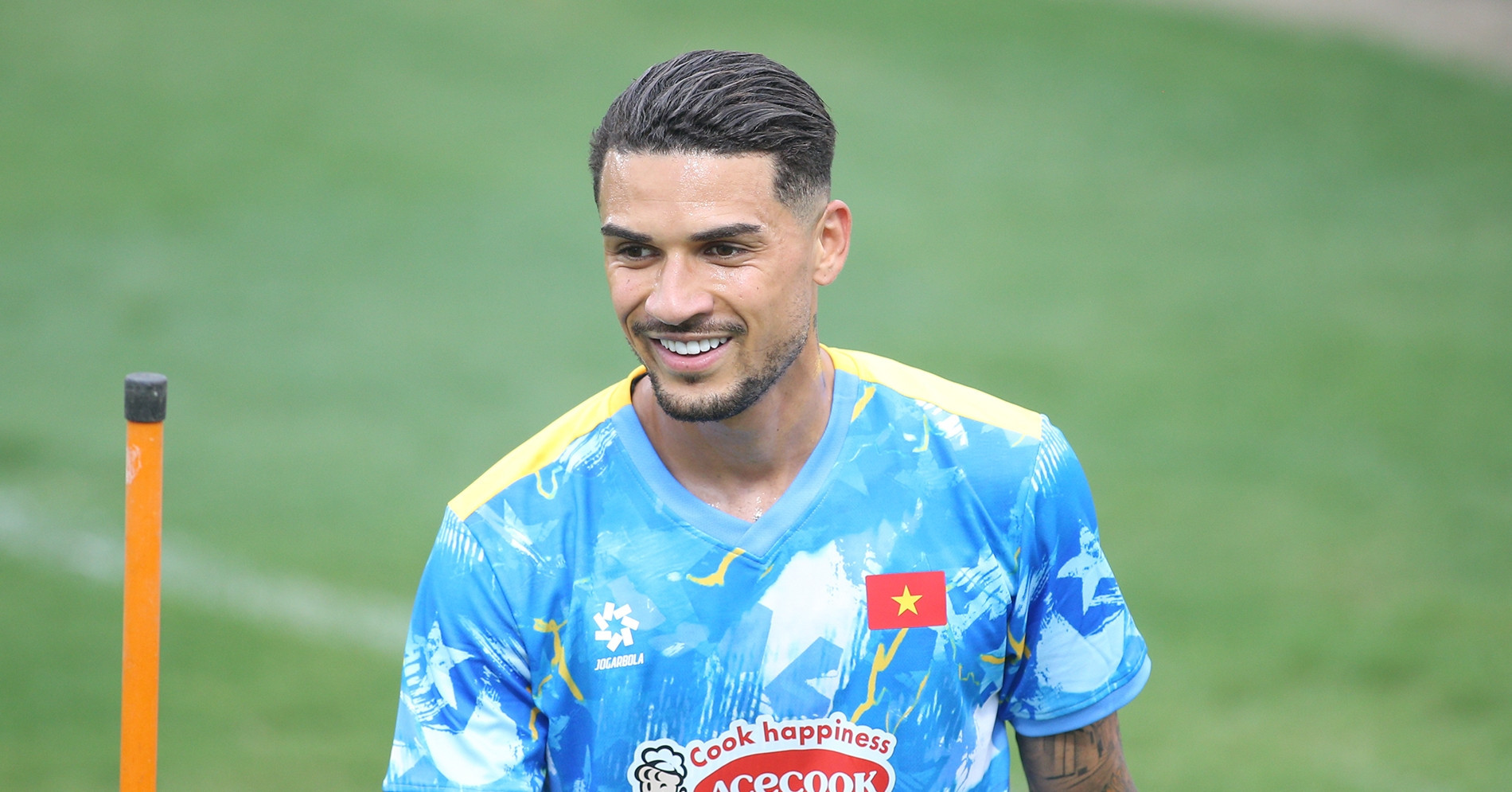 A heartfelt beginning for Vietnam’s new midfielder