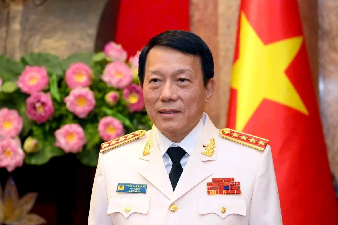 dai tuong luong tam quang duoc gioi thieu ung cu dai bieu quoc hoi khoa moi 2570.jpg