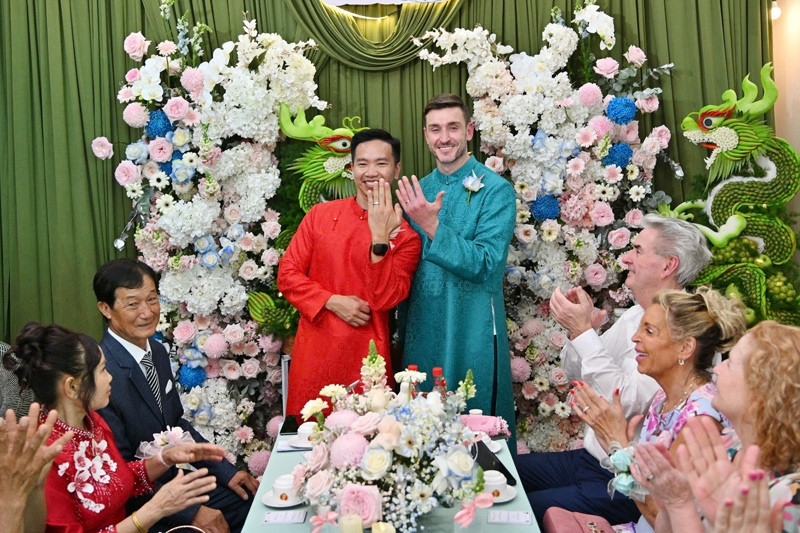 The story behind American-Vietnamese wedding that went viral on the internet