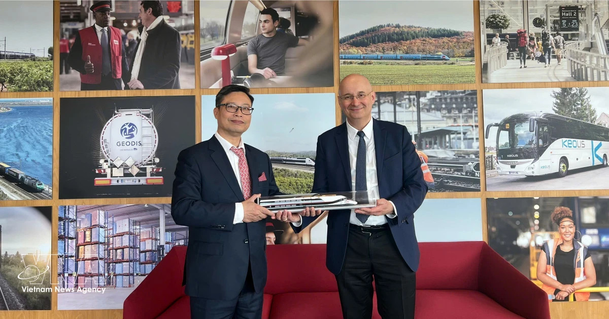 Vietnam, France seek railway cooperation