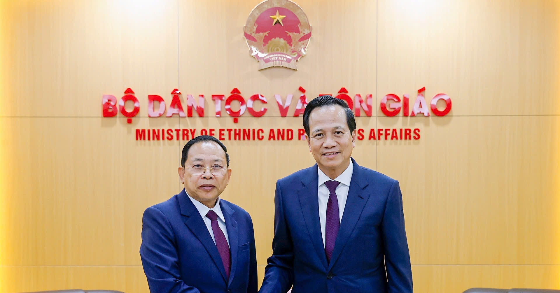 Minister Dao Ngoc Dung: Elevating VN-Cambodia ethnic and religious cooperation