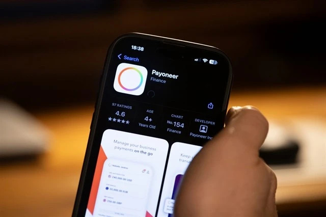 Financial infrastructure - key to sustainable cross-border e-commerce