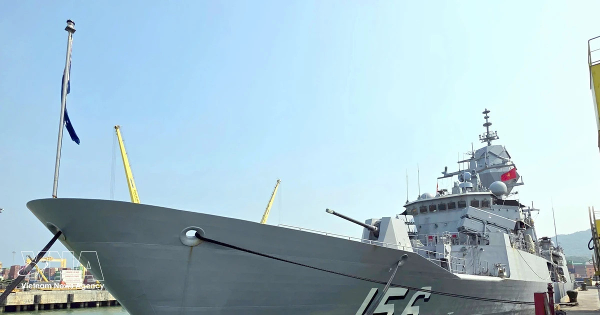 Australian navy ship visits Da Nang