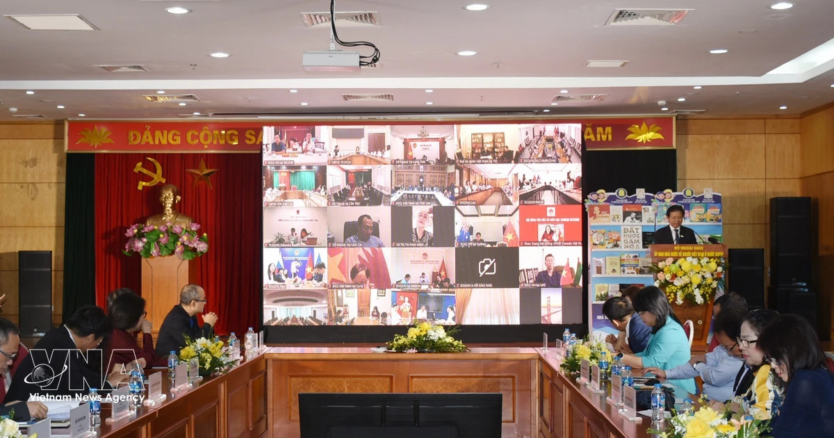 Program launched to honour Vietnamese language, seek overseas ambassadors