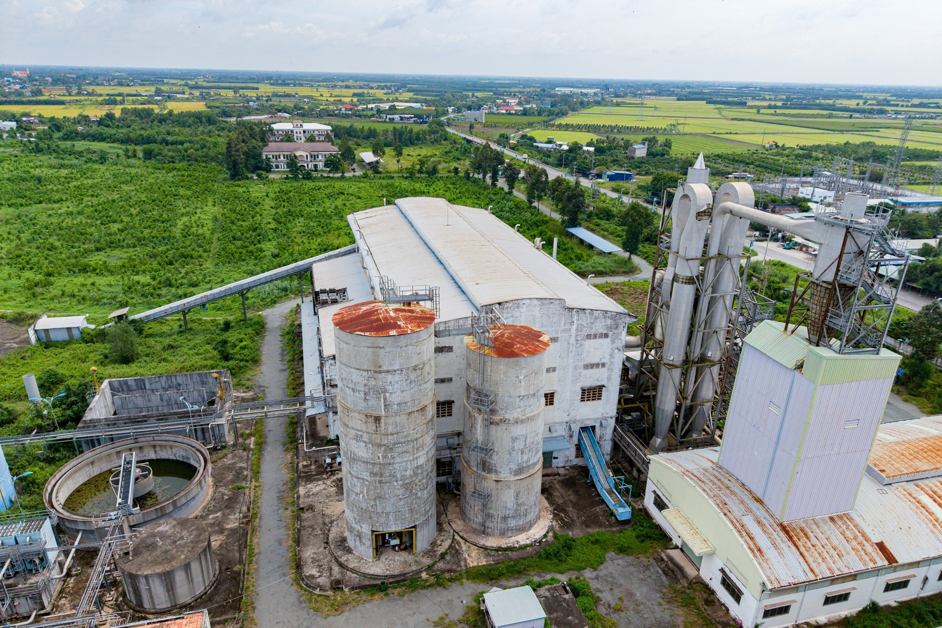 State-owned enterprises shoulder responsibility for double-digit GDP growth