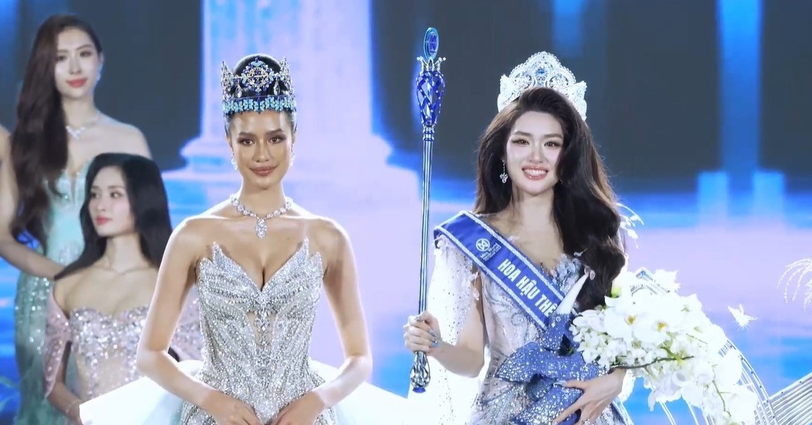 Phan Phuong Oanh crowned Miss World Vietnam 2025