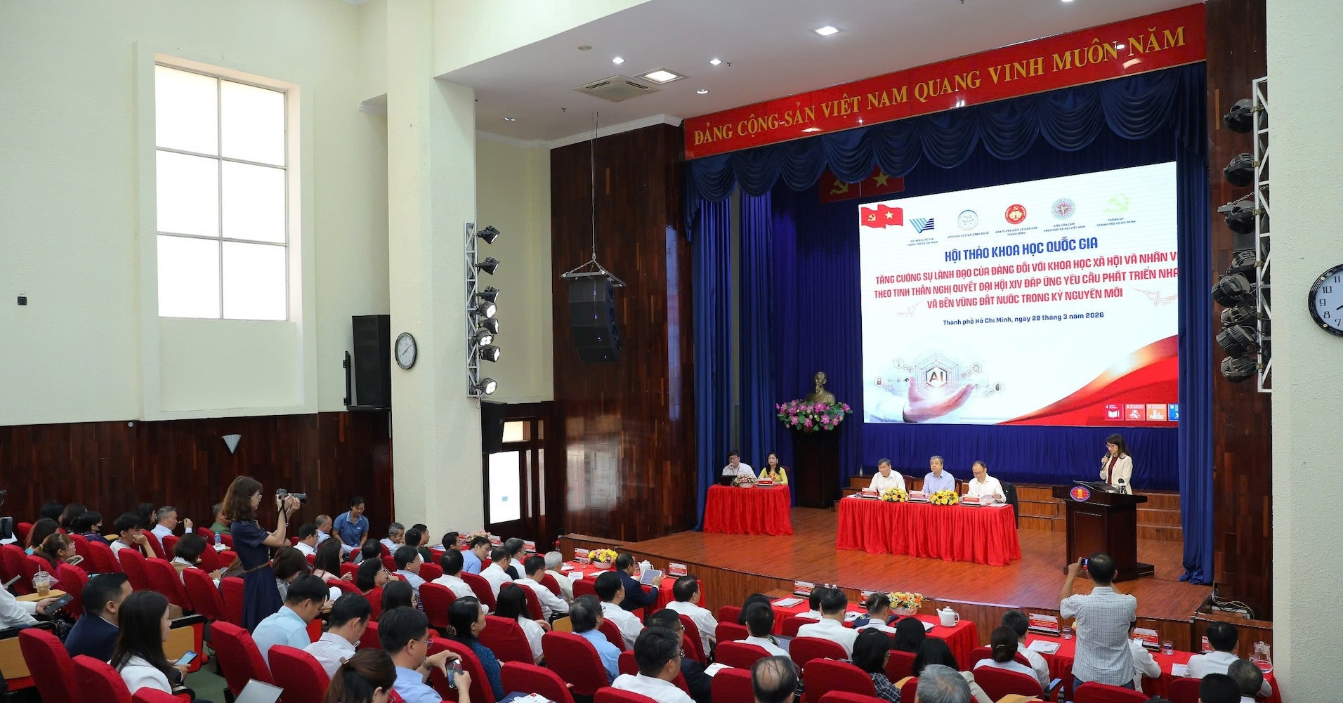 Vietnam’s university faculty grows, but doctoral ratio remains low
