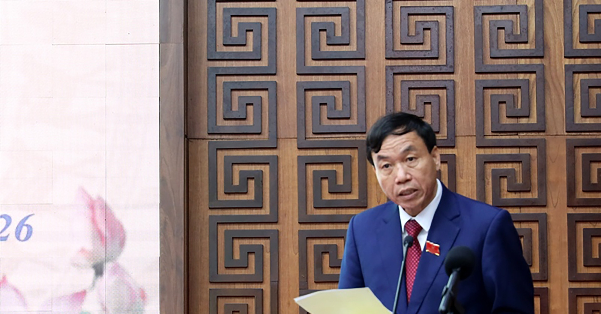 Le Van Luong re-elected chairman of Dien Bien People’s Committee