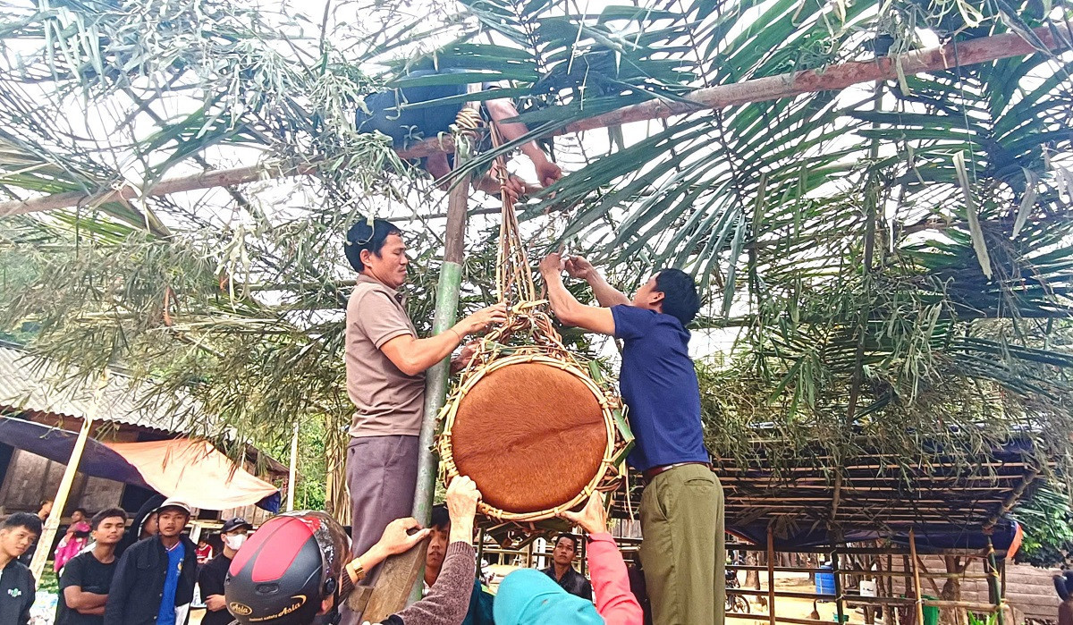 đập trống 9.jpg