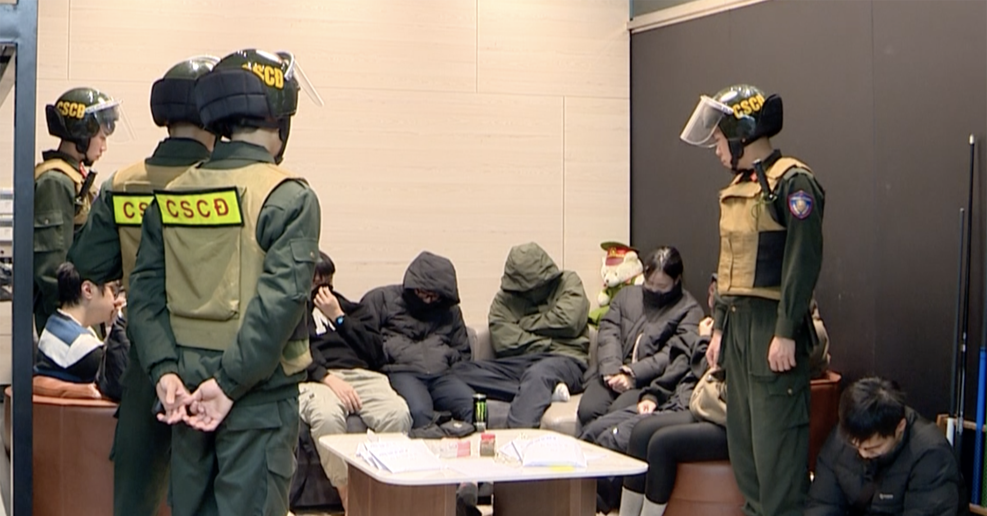 Police bust major piracy and betting ring behind Xoi Lac TV