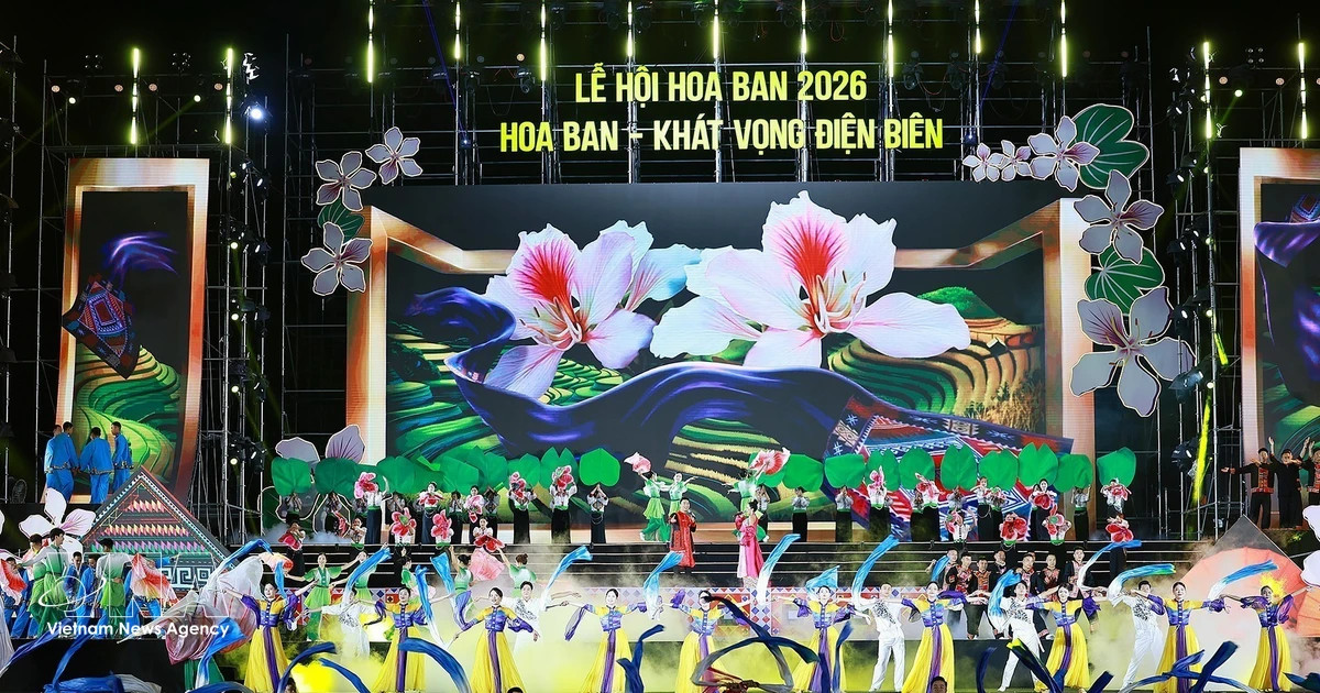 Government leader attends Ban Flower Festival 2026 in Dien Bien province