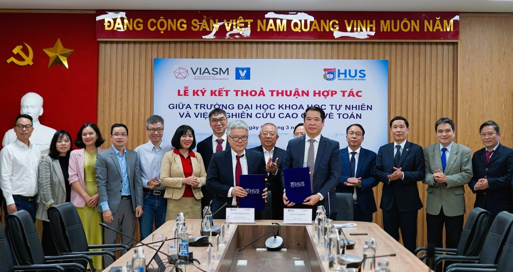 Six renowned Vietnamese mathematicians join doctoral training in Vietnam