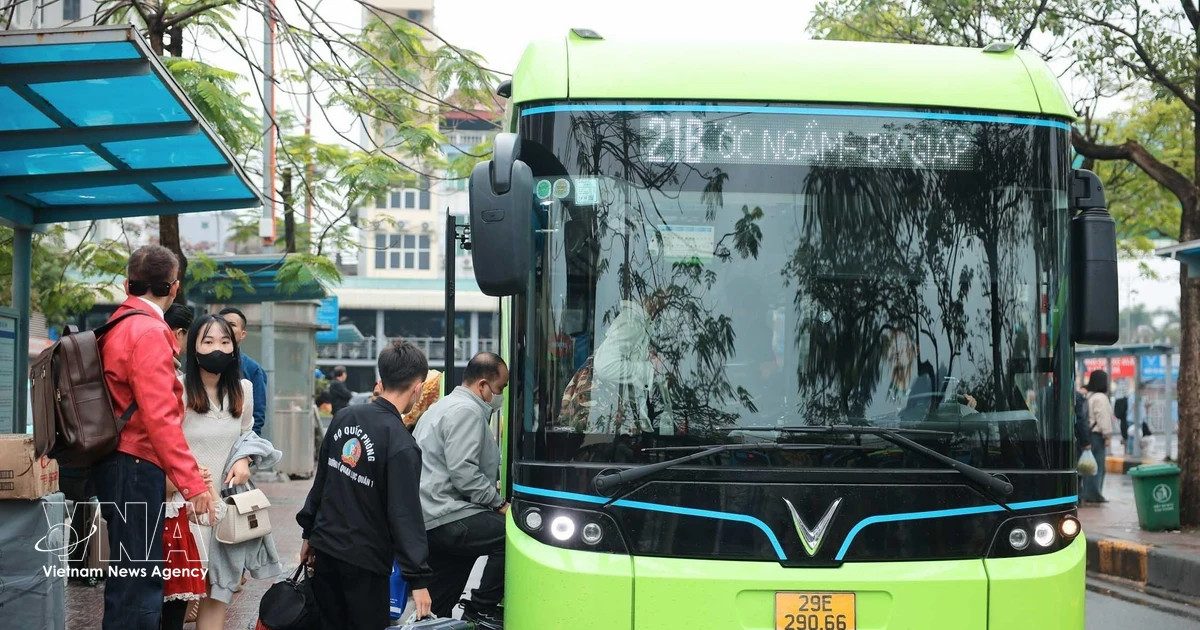 Hanoi plans major bus network overhaul to accelerate green transition